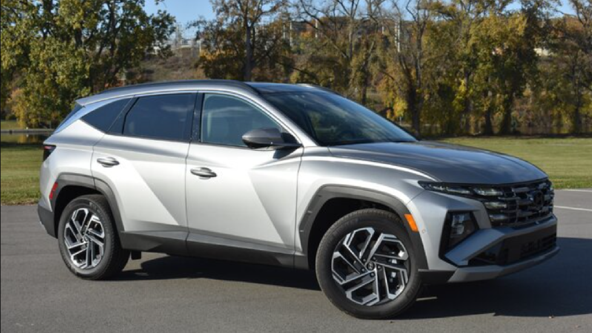 2025 Hyundai Tucson Hybrid